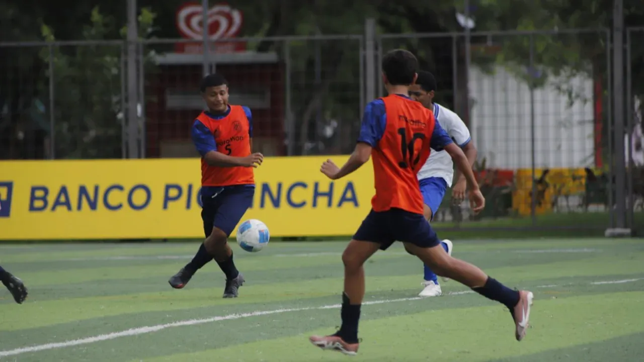 U.E. PEDRO ZAMBRANO BARCIA VS. U.E. PICOAZÁ. U15 M