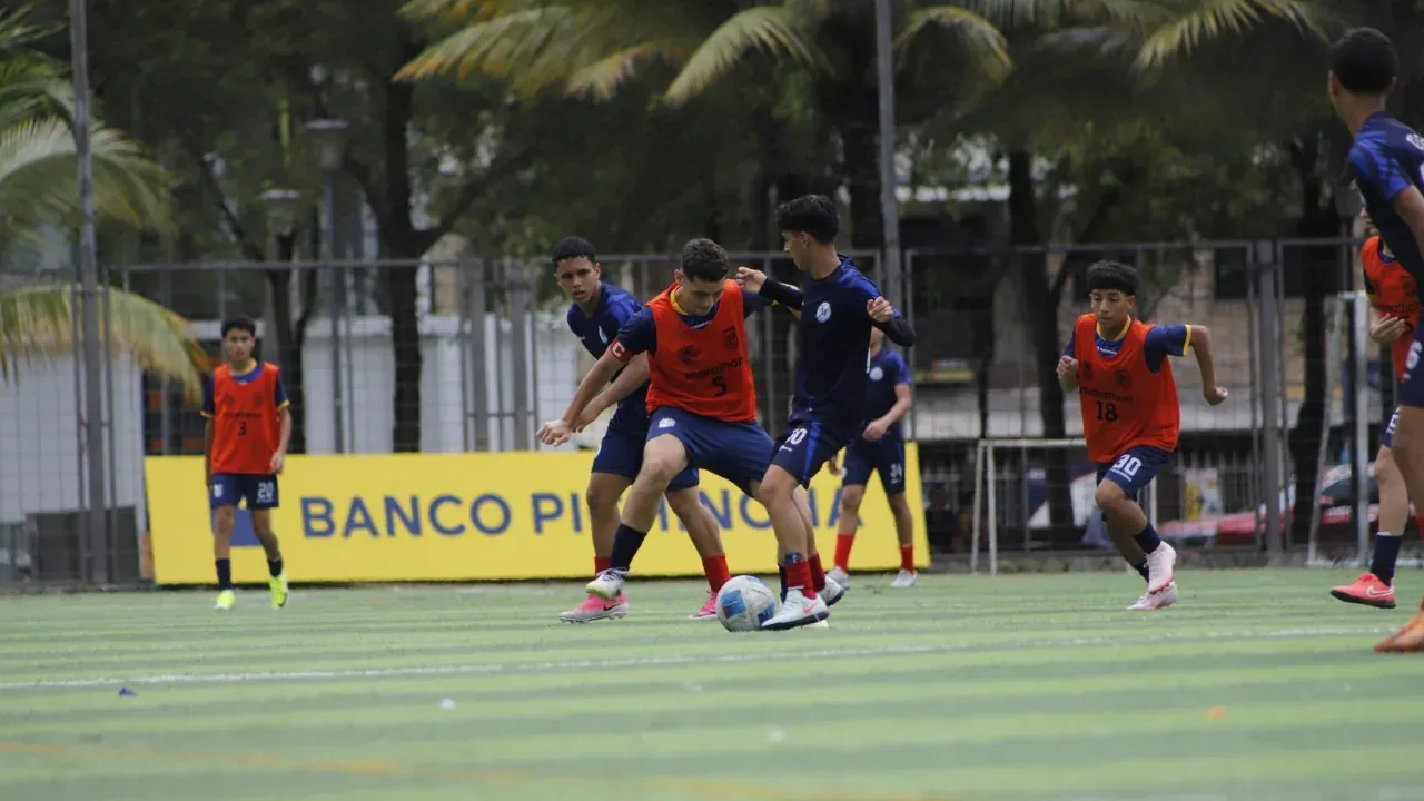 U.E. MARÍA INMACULADA VS. U.E. RAFAELLO SANTI. U15 M