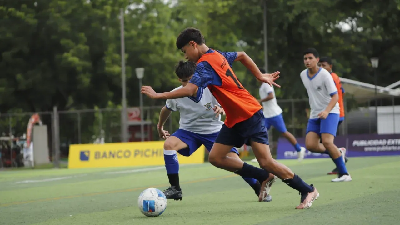 U.E. PEDRO ZAMBRANO BARCIA VS. U.E. PICOAZÁ. U15 M