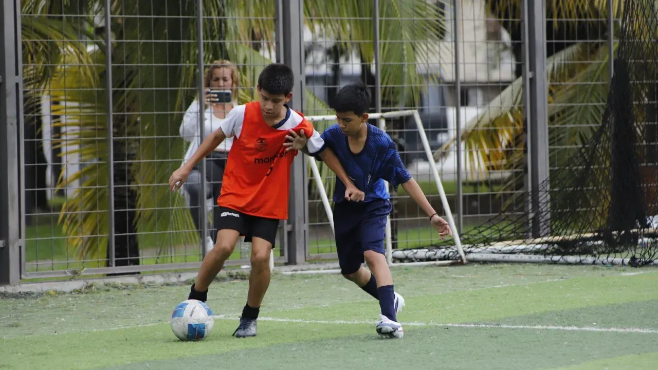 U.E. ROOSEVELT VS. U.E. PICOAZÁ. U13 M