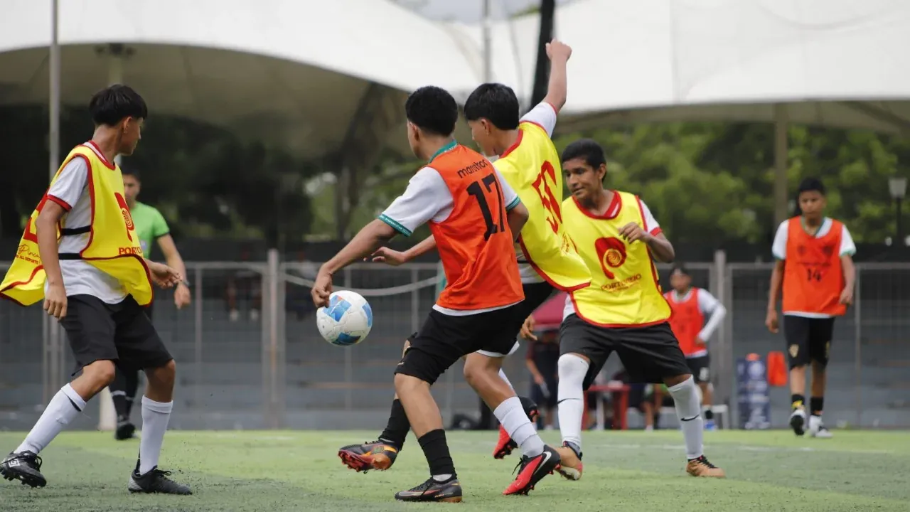 U.E. PORTOVIEJO VS. U.E. DOCE DE MARZO. U15 M