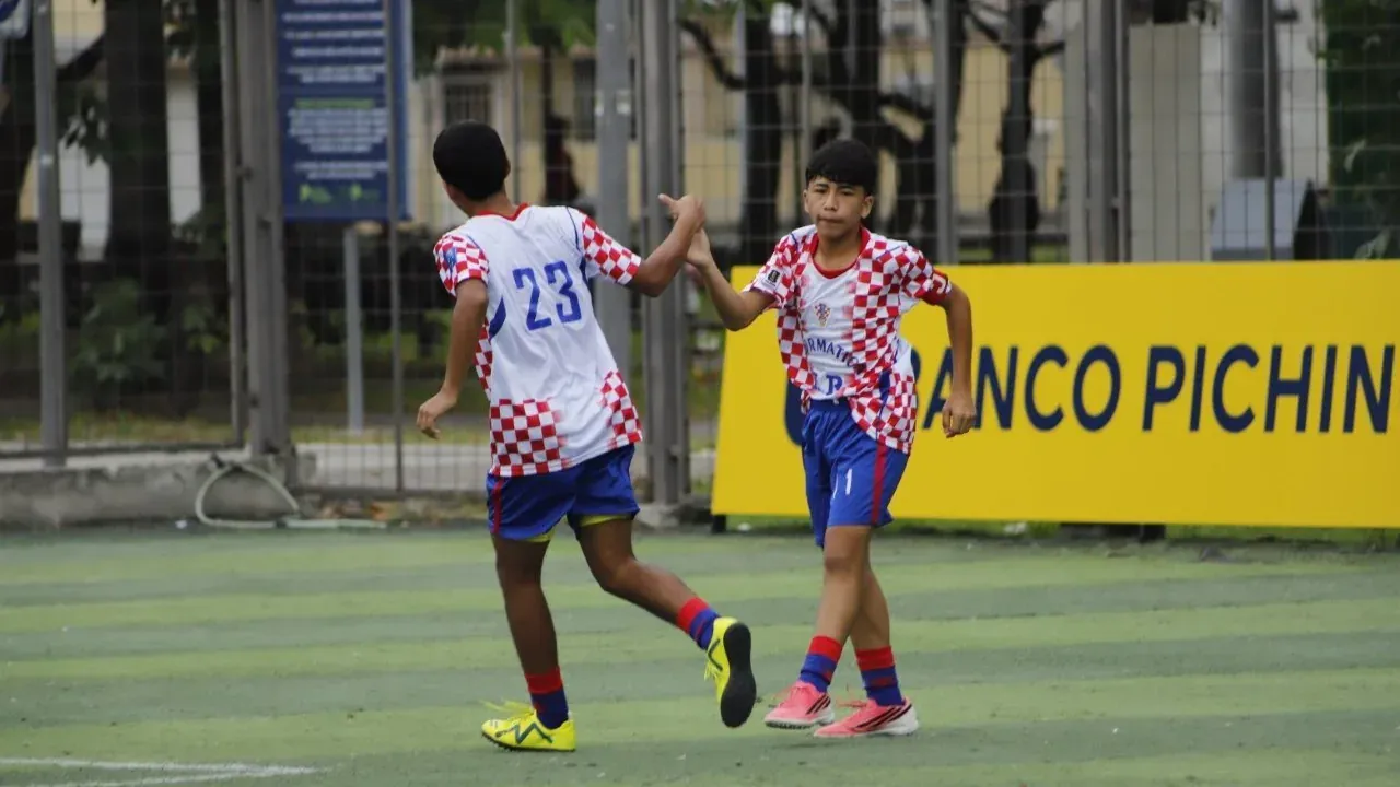 U.E. INFORMÁTICA PORTOVIEJO VS. U.E. ANDRÉS DE VERA. U13 M