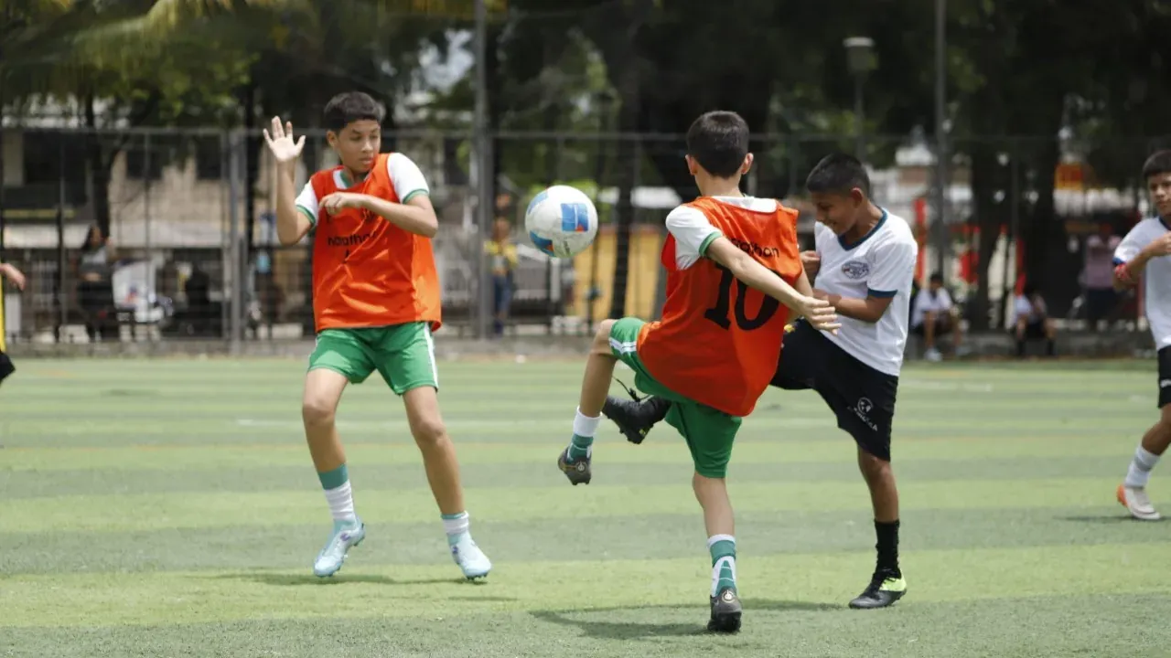 U.E. ROOSEVELT VS. U.E. REPÚBLICA DE MÉXICO. U13 M