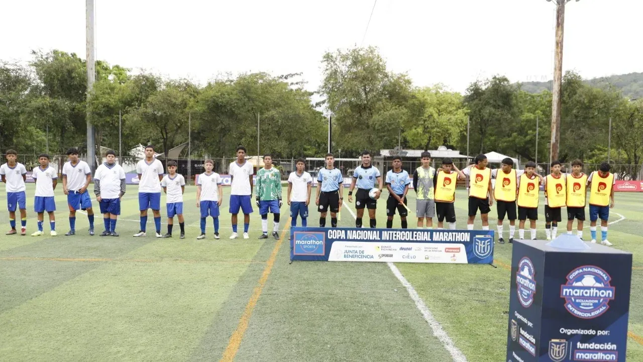 U.E. PEDRO ZAMBRANO BARCIA VS. U.E. PORTOVIEJO. U15 M