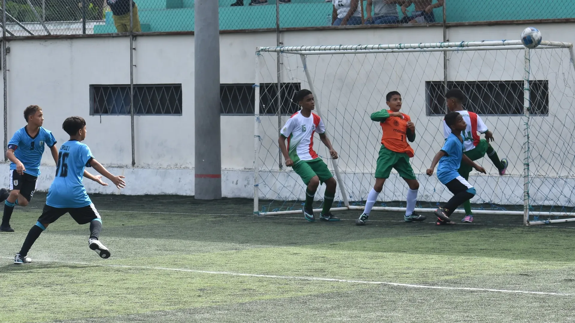 San José Benito Cottolengo debuta con victoria