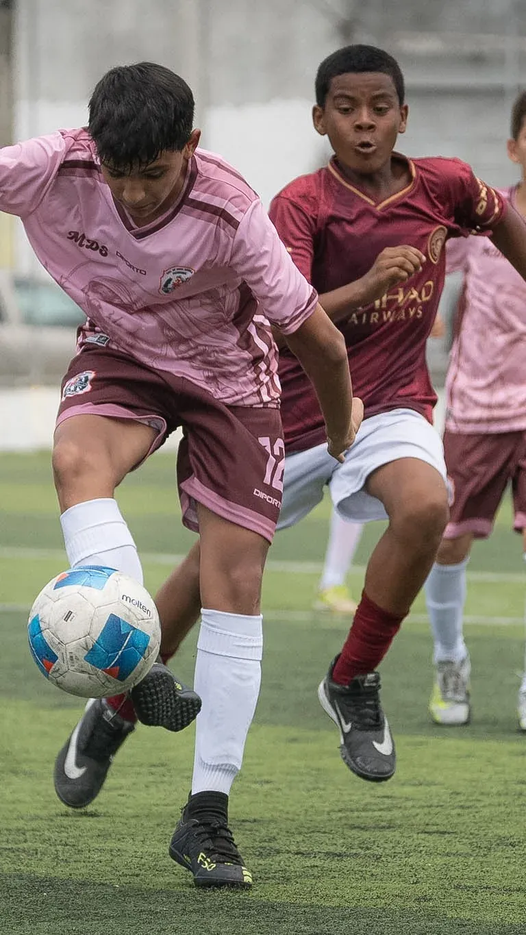 U.E. CARLOS CONCHA TORRES vs ESCUELA BÁSICA MADRE DEL SALVADOR. U13