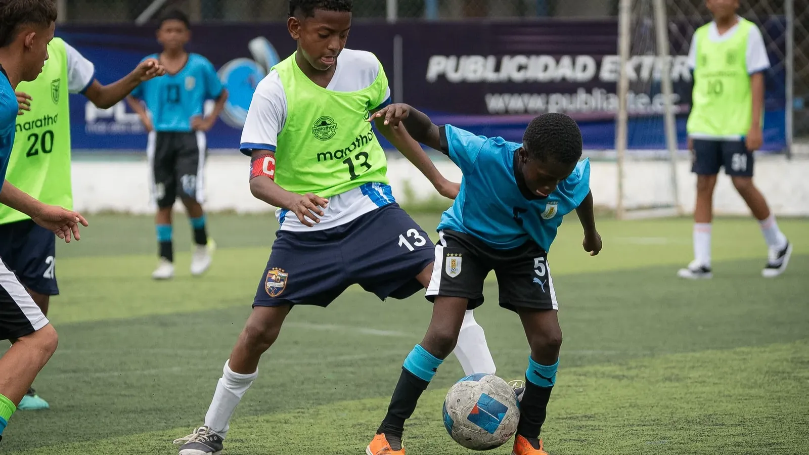 U.E. GUAYAQUIL vs U.E. LUIS VARGAS TORRES. U13