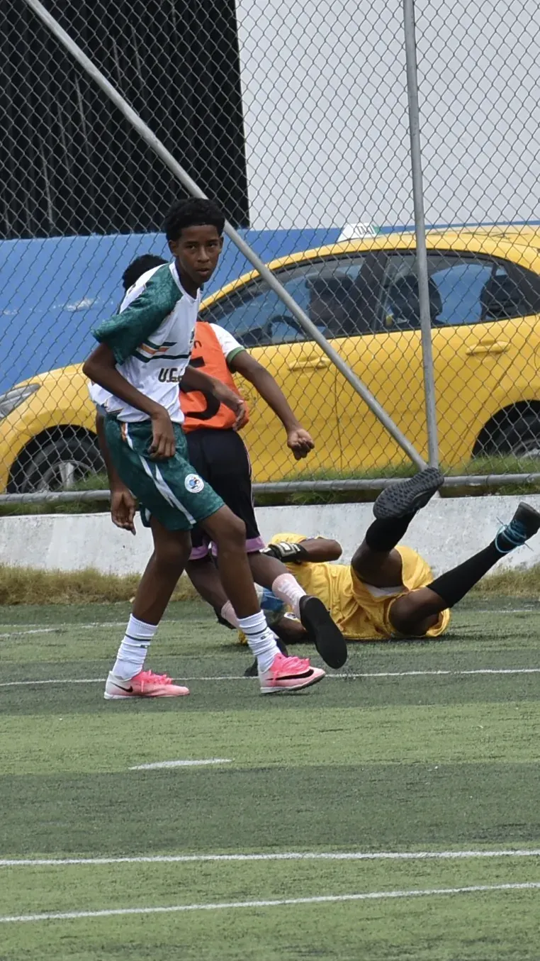 U.E. QUININDE vs U.E. SAN DANIEL COMBONI. U15