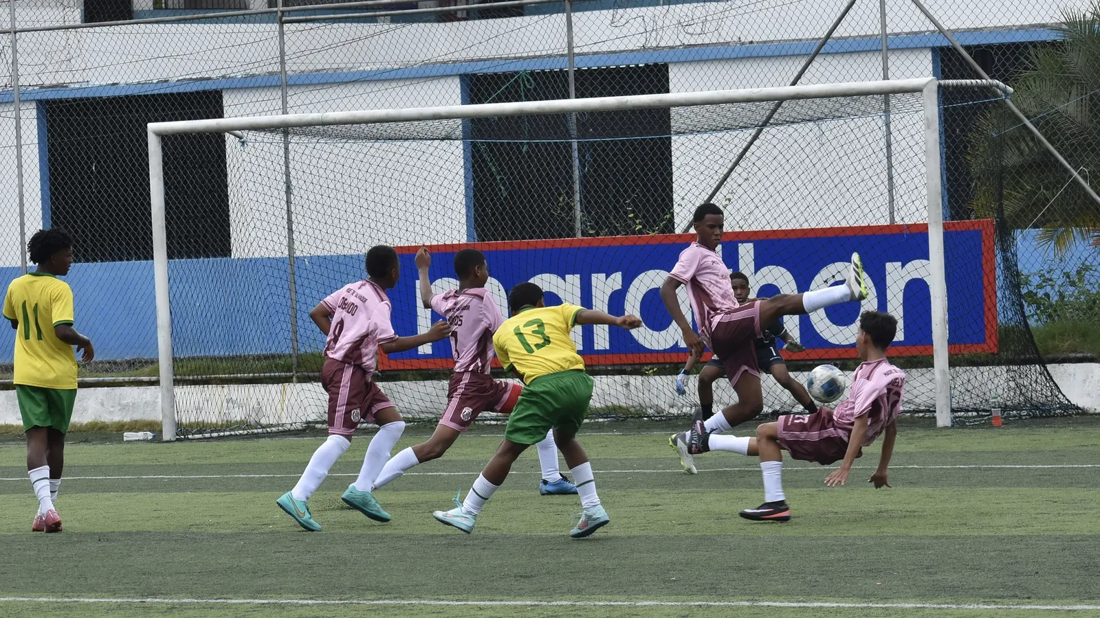 U.E. MILENIO CHINCA vs ESCUELA BASICA MADRE DEL SALVADOR. U15
