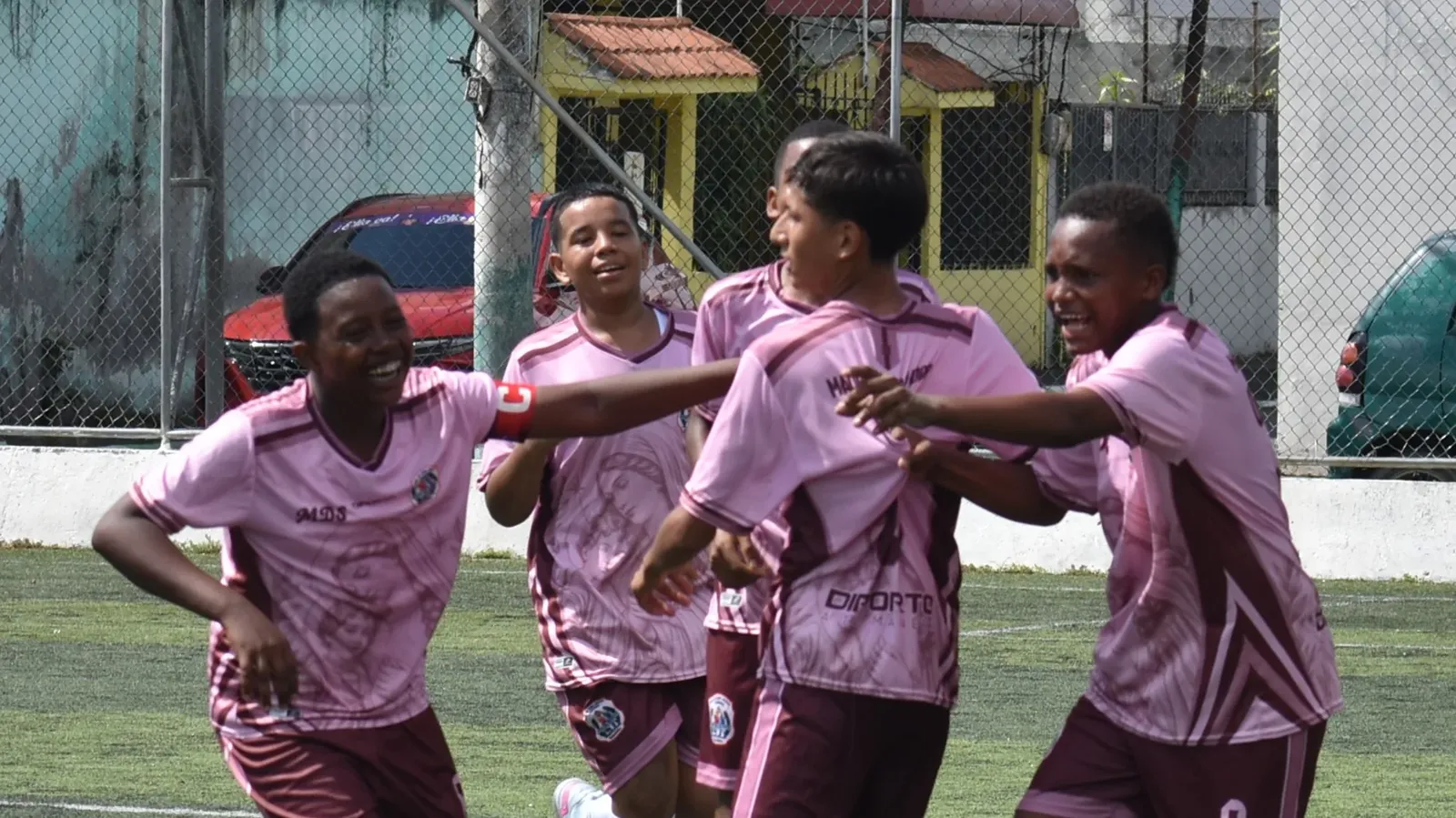 ESCUELA BÁSICA MADRE DEL SALVADOR vs U.E. CRISTO REY.  U13