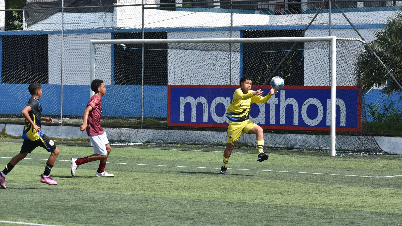 U.E.F. CRISTO REY vs U.E. CARLOS CONCHA TORRES. U15