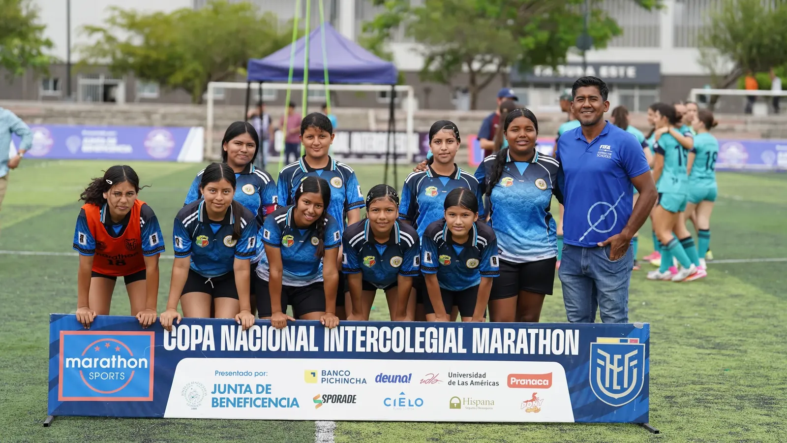 COLEGIO MENOR SAMBORONDÓN vs U.E. PABLO WEBER CUBILLO. U17 F