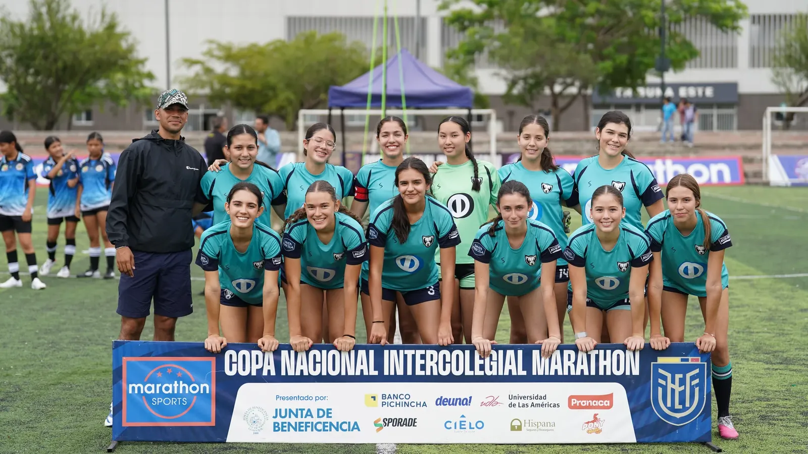 COLEGIO MENOR SAMBORONDÓN vs U.E. PABLO WEBER CUBILLO. U17 F