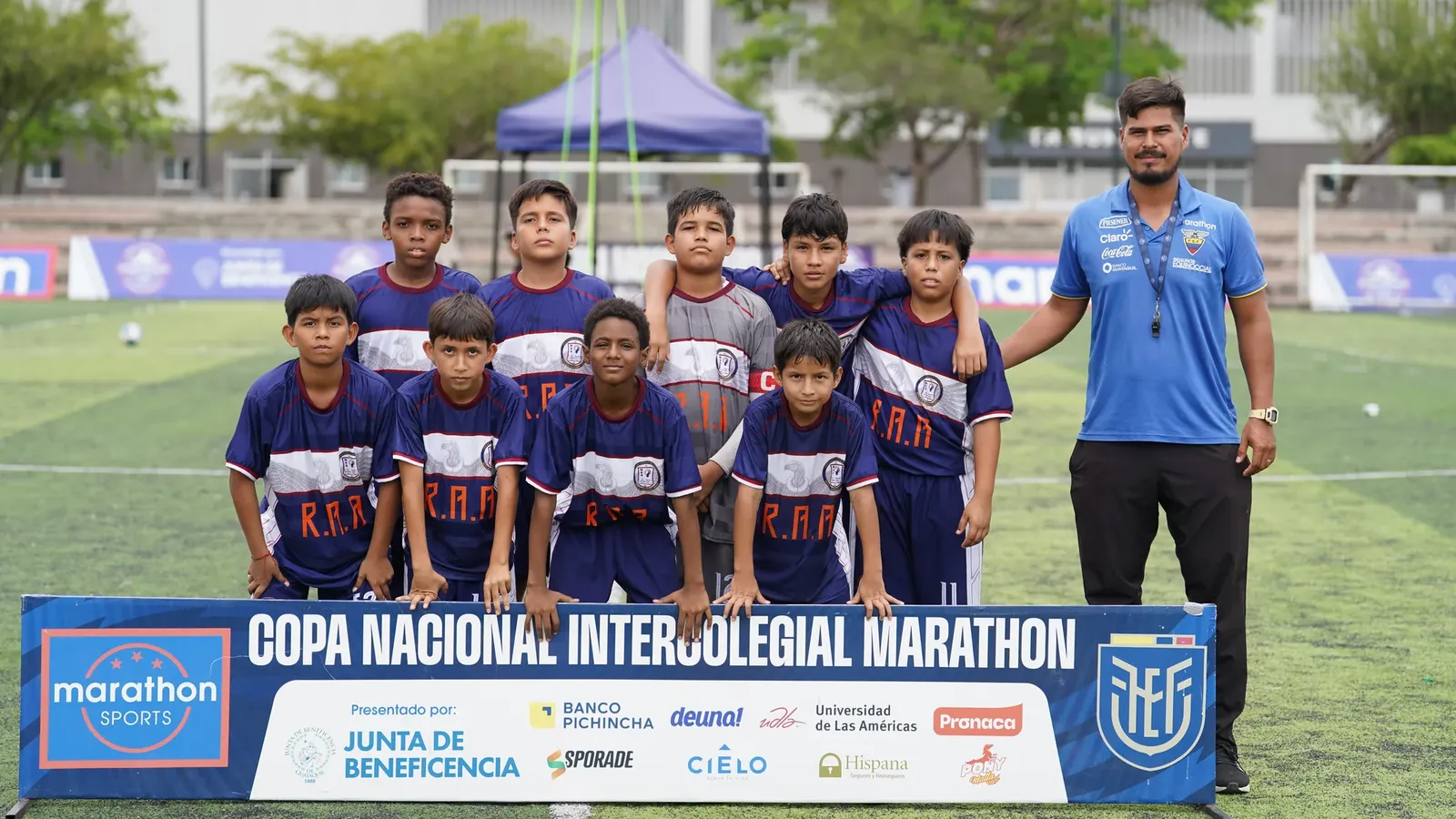 U.E. RÉPLICA AGUIRRE ABAD vs U.E LA INMACULADA. U13