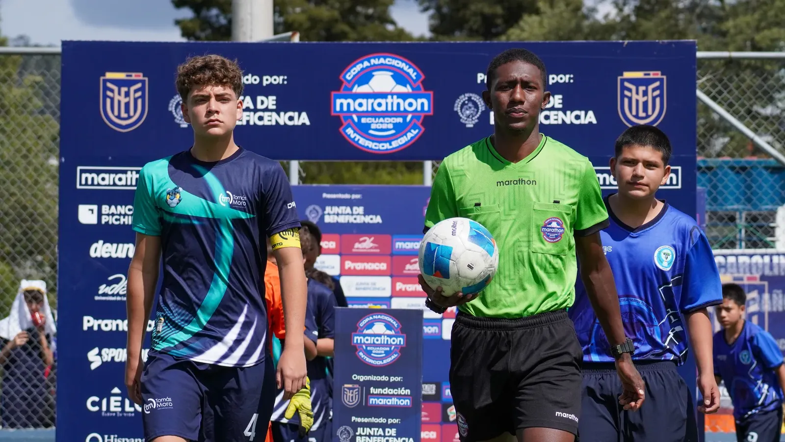 U.E. AAMPETRA VS. TOMÁS MORO. U13 M