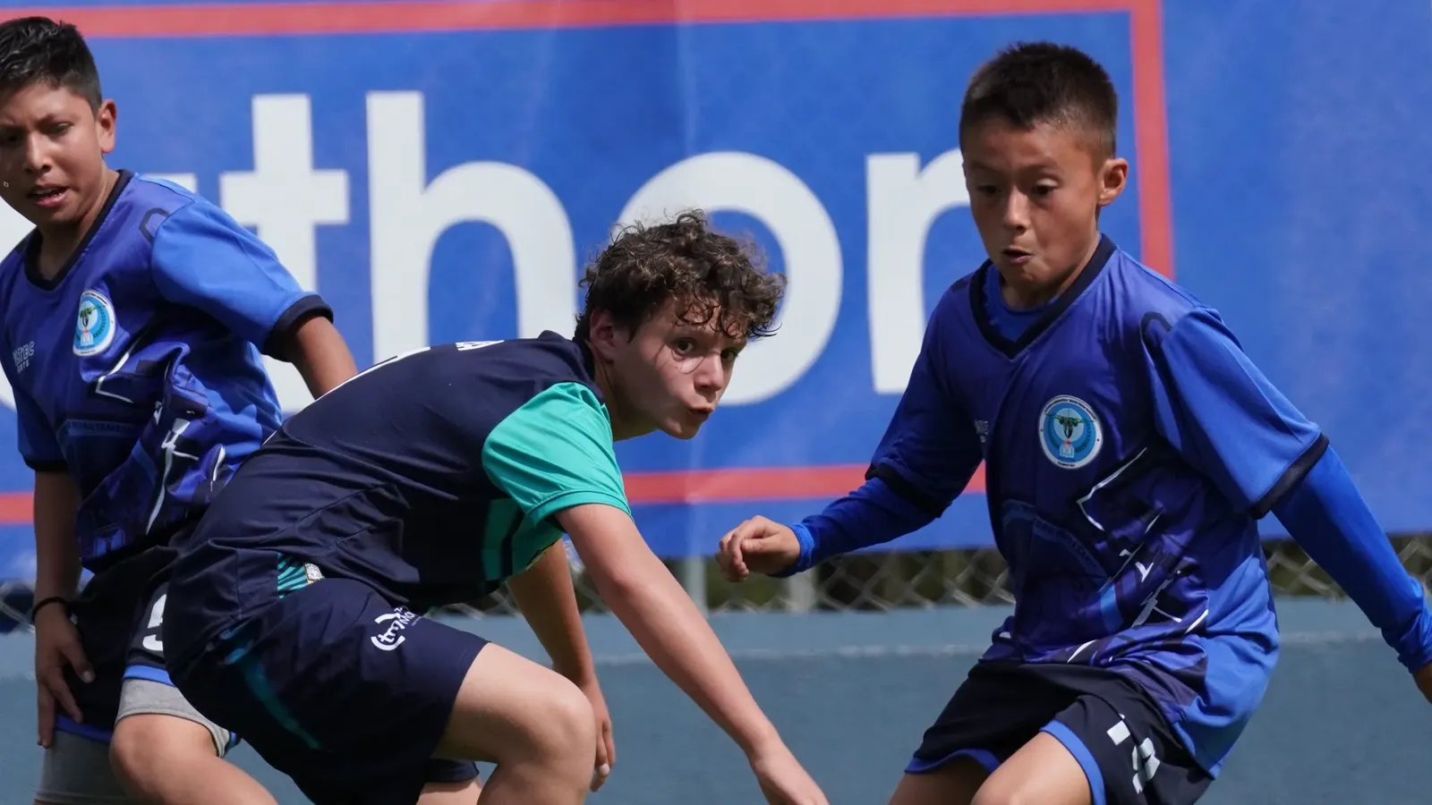 U.E. AAMPETRA VS. TOMÁS MORO. U13 M