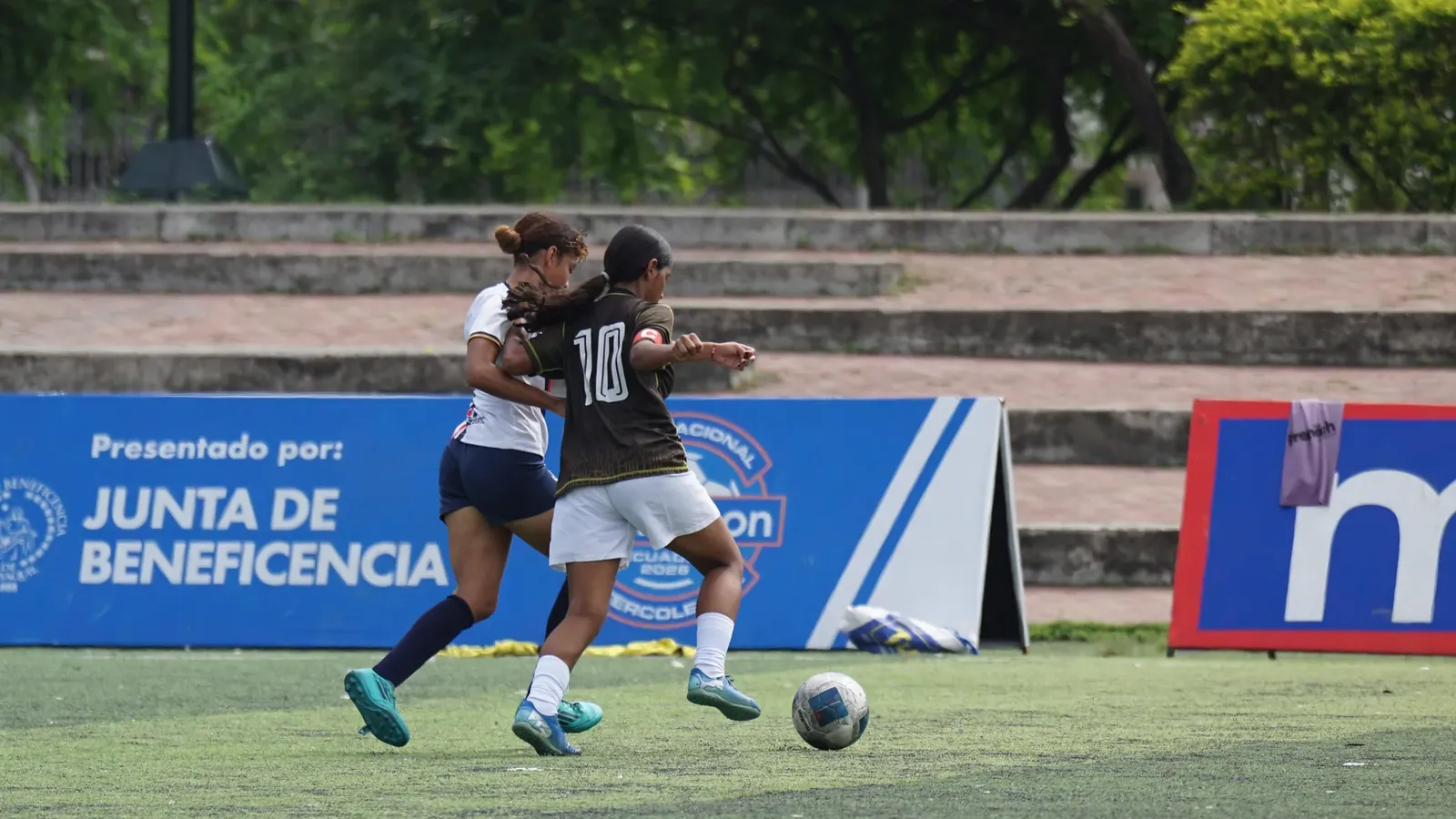 U.E. VICENTE ROCAFUERTE VS. U.E. REPÚBLICA DE FILIPINAS. U17 F