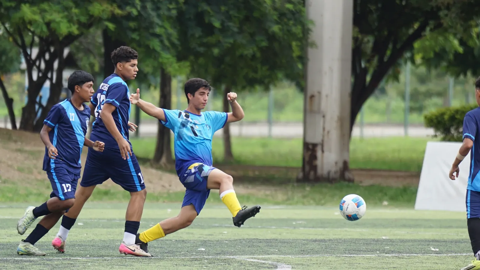 MONTE TABOR VS. U.E. DOMINGO SAVIO. U17M