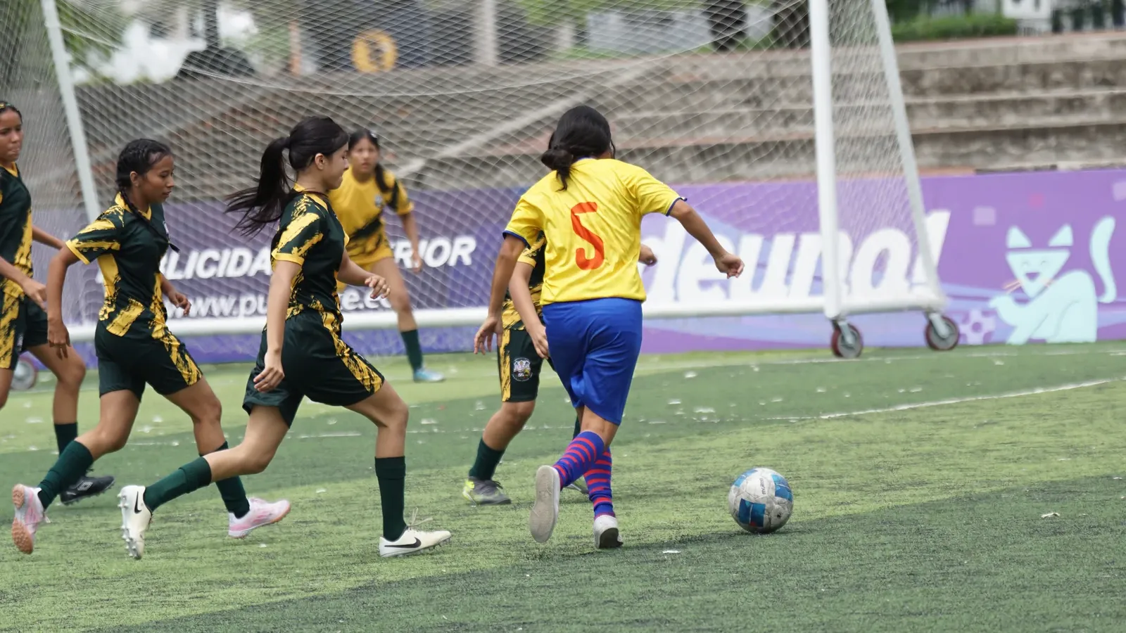U.E. GALO PLAZA LASSO VS. U.E. FISCAL AGUIRRE ABAD. U15 F