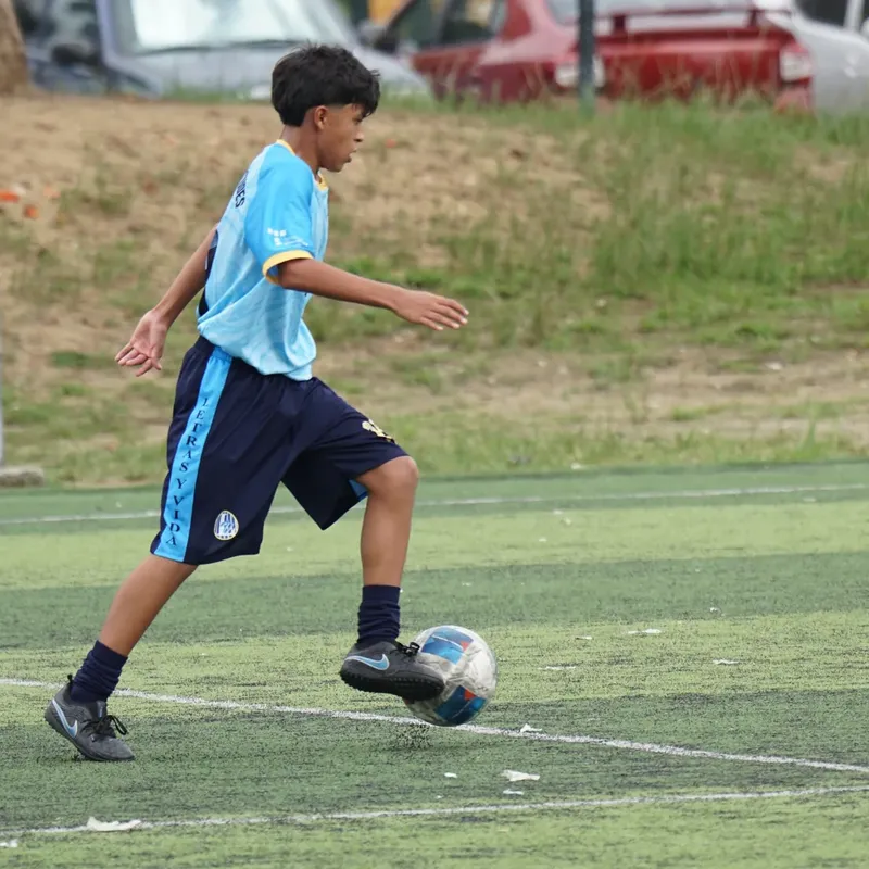 U.E. LETRAS Y VIDA VS. LICEO LOS DELFINES. U13 M