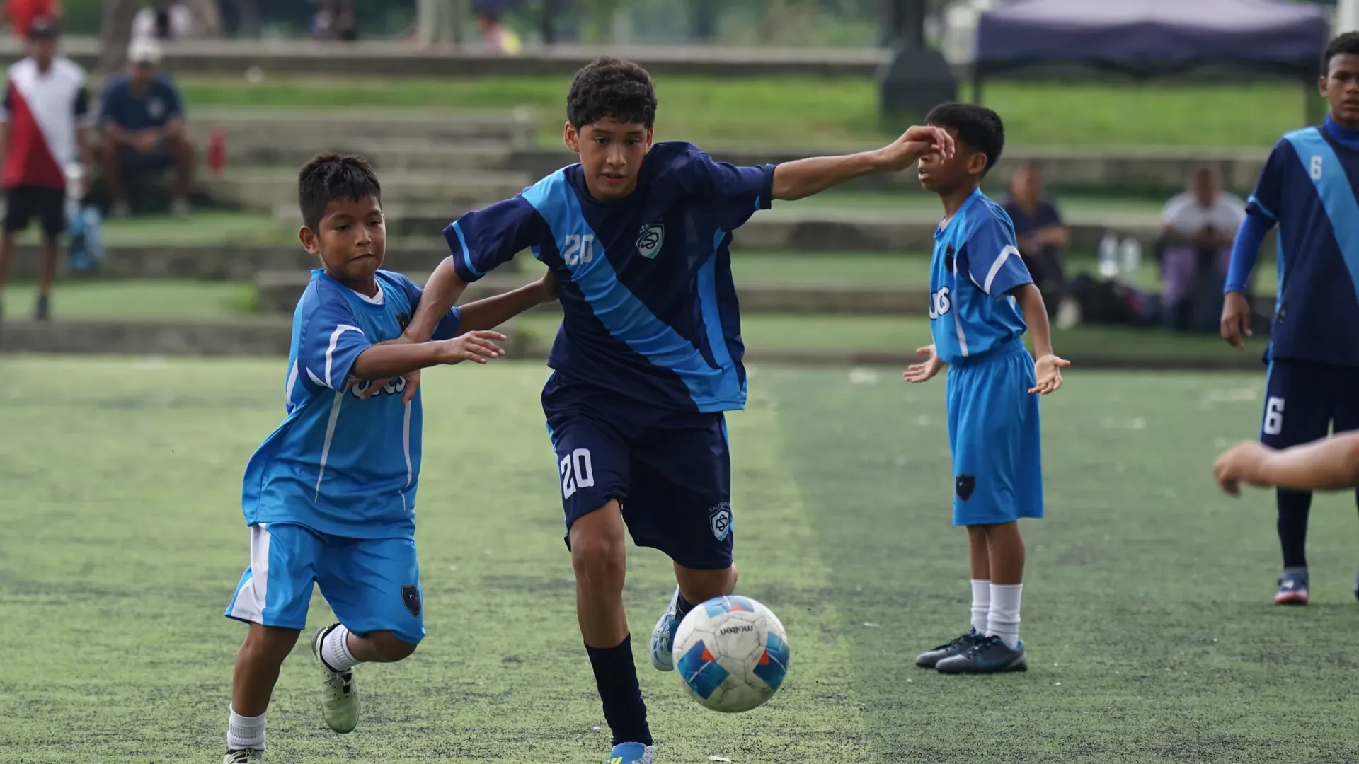 Domingo Savio golea 6-1 a Naval Cyber School en la fase de grupos