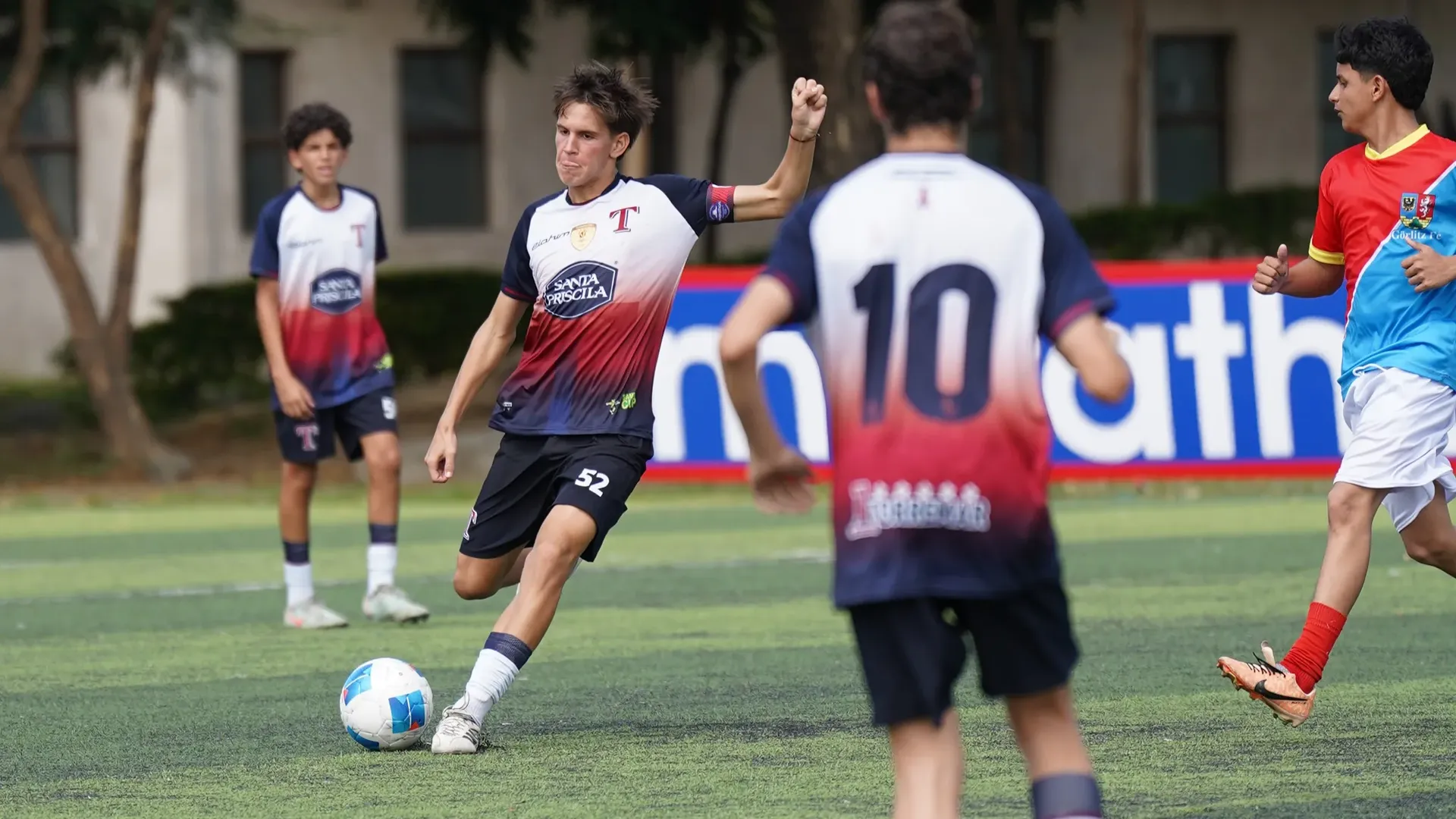 Torremar arrasa 5-0 ante Dolores Cacuango en la Copa Nacional Intercolegial Marathon