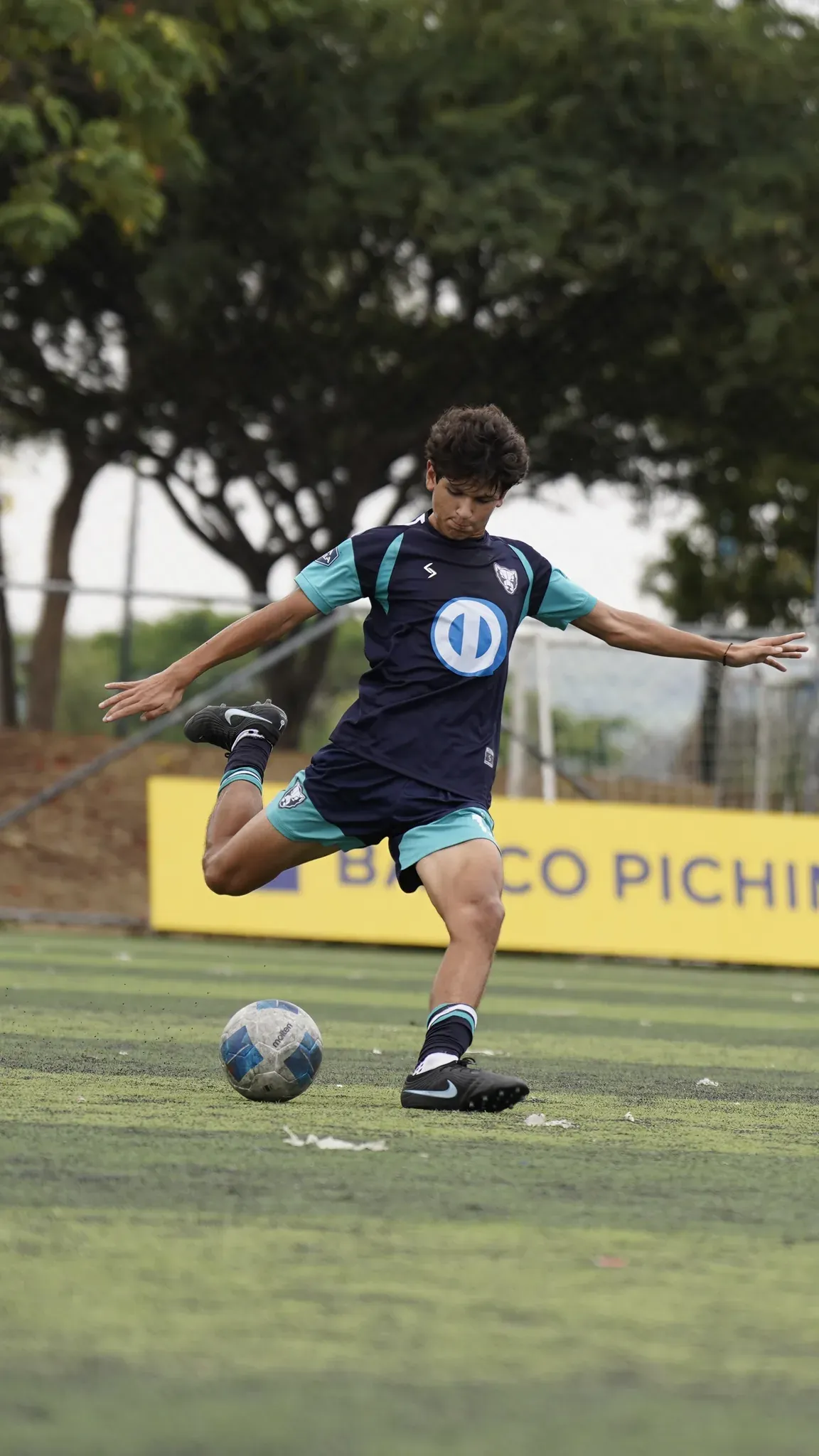 COLEGIO MENOR SAMBORONDÓN vs COLEGIO TÉCNICO SIMÓN BOLÍVAR U17
