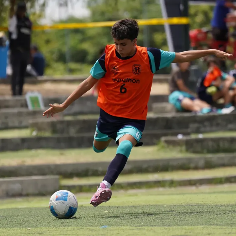 COLEGIO MENOR SAMBORONDÓN vs U.E. PABLO WEBER CUBILLO