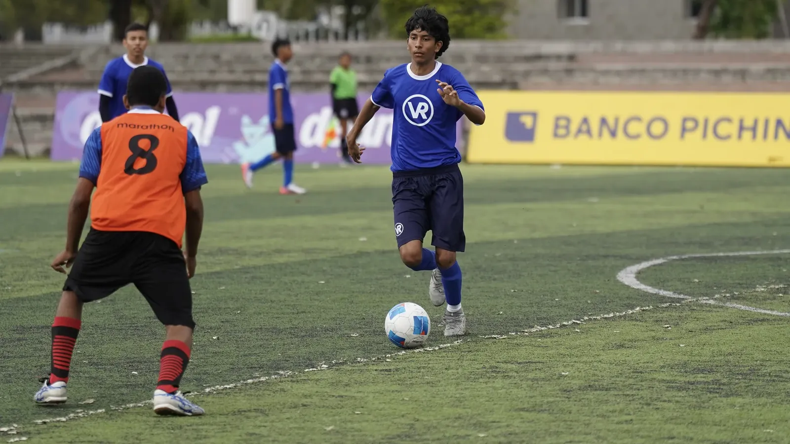 U.E. VICENTE ROCAFUERTE vs U.E. VIOLETA LUNA CARRERA .U15