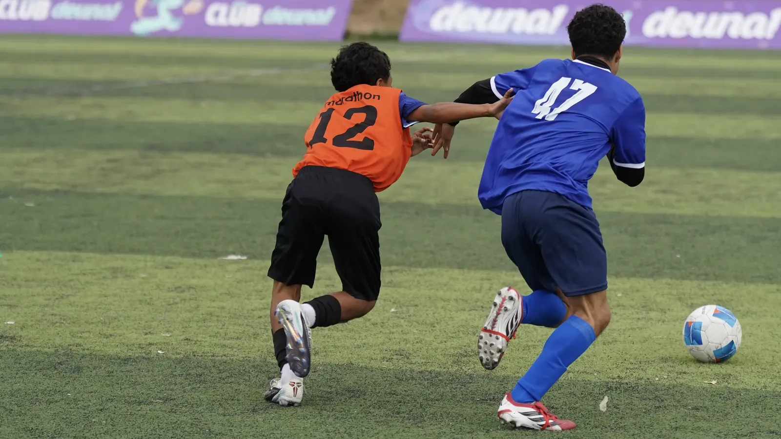 U.E. VICENTE ROCAFUERTE vs U.E. VIOLETA LUNA CARRERA .U15