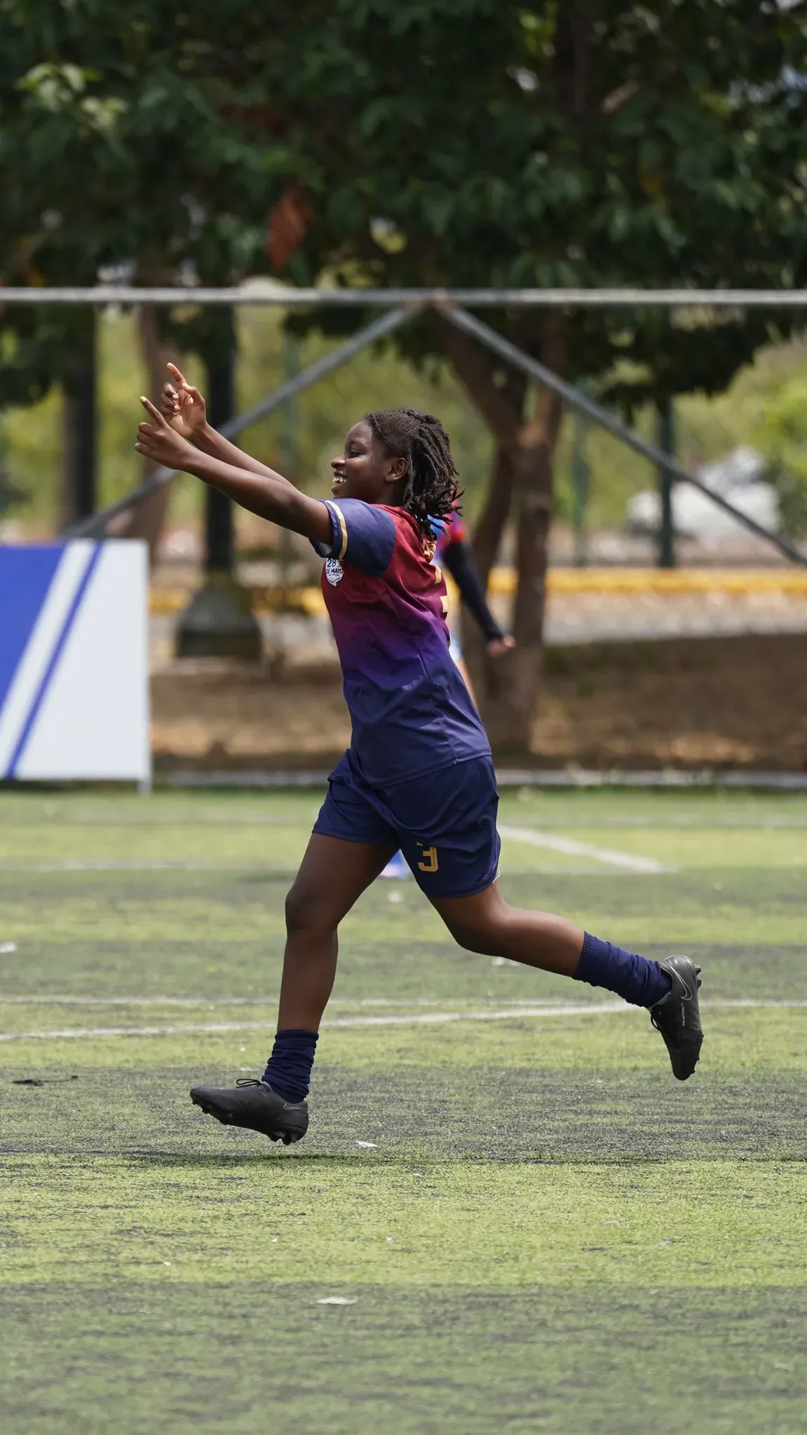 U.E. RÉPLICA 28 DE MAYO vs U.E. LA INMACULADA. U17 F