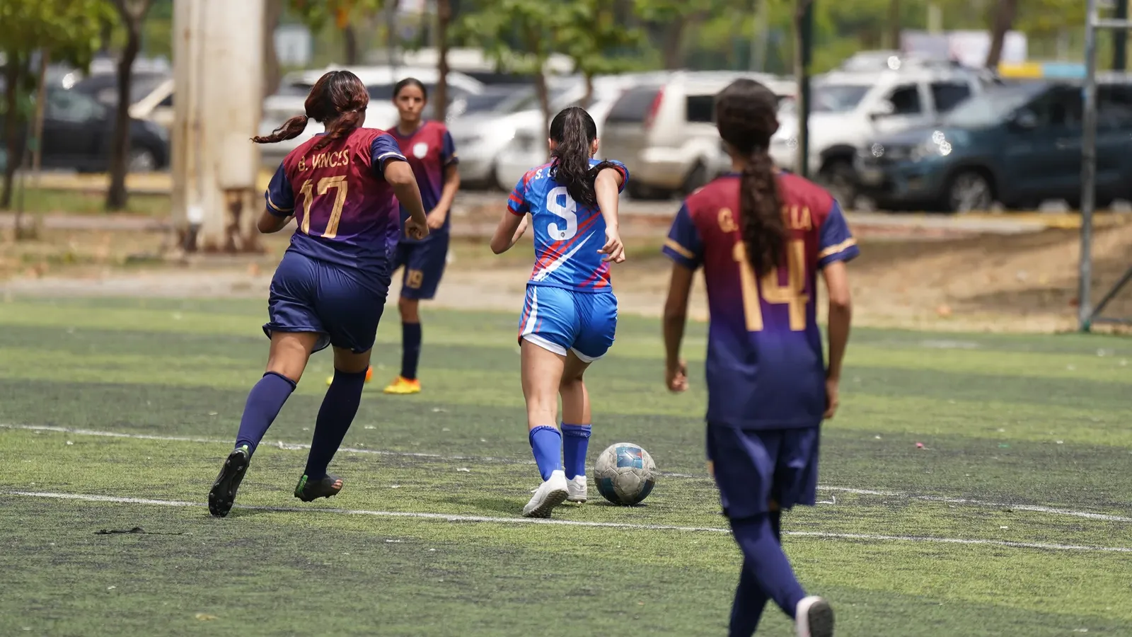 U.E. RÉPLICA 28 DE MAYO vs U.E. LA INMACULADA. U17 F