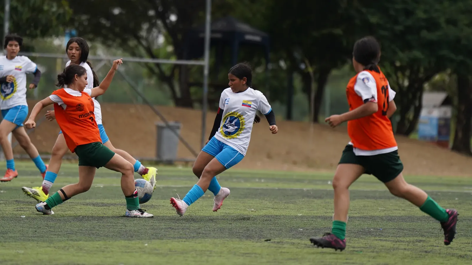 U.E. PADRES SOMASCOS EL CENACULO vs U.E. PROVINCIA DE TUNGURAHUA. U17 F