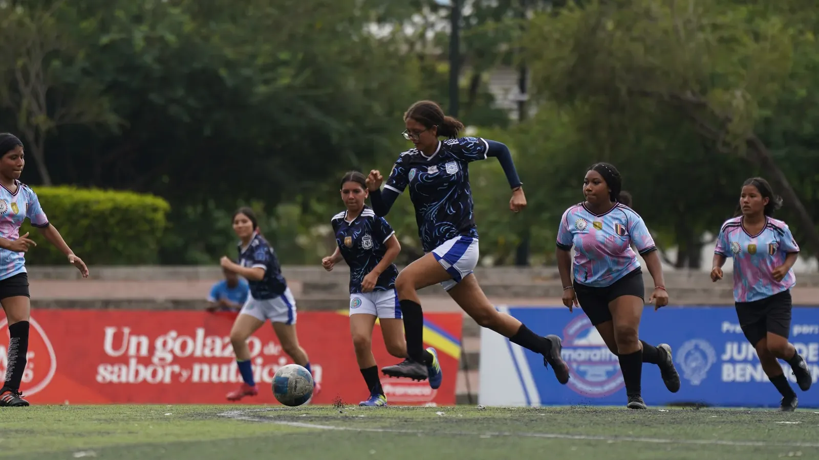 U.E. VEINTIOCHO DE MAYO vs U.E. VIOLETA LUNA CARRERA. U17 F
