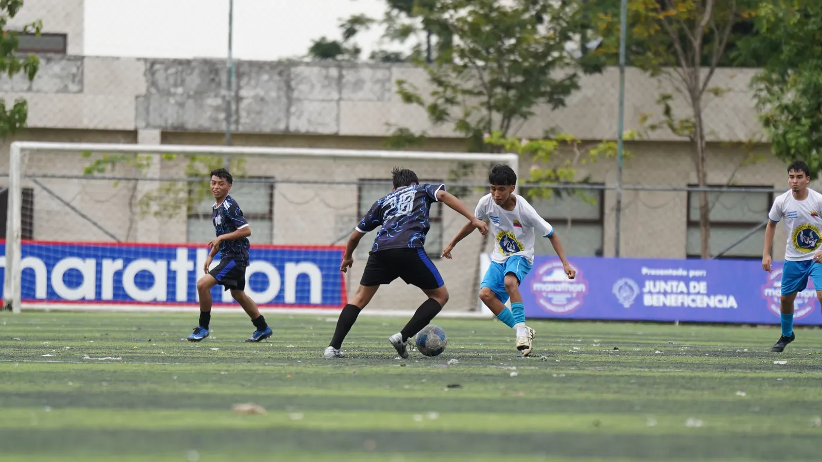 U.E. PADRES SOMASCOS EL CENACULO vs U.E. VEINTIOCHO DE MAYO. U17