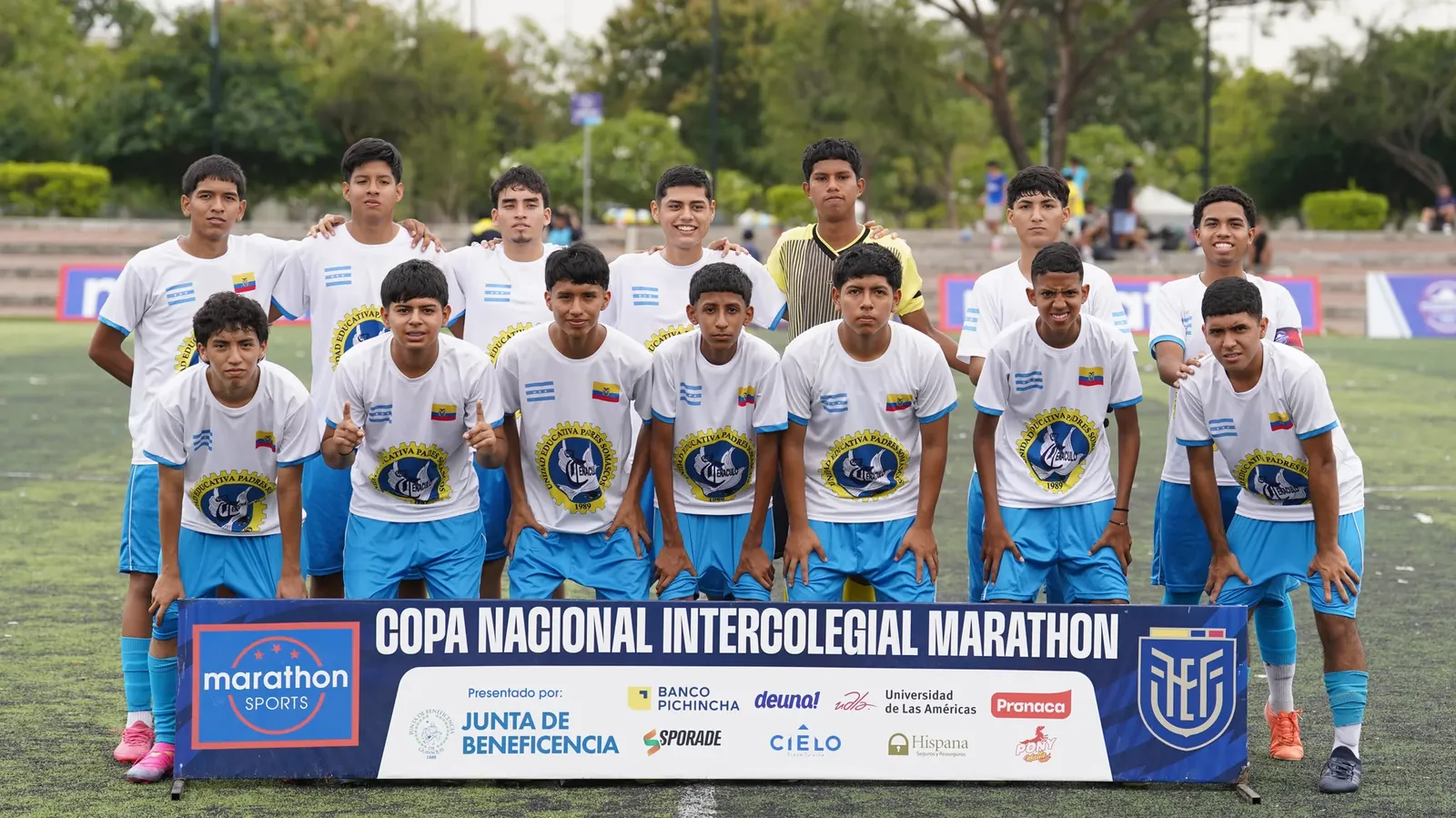 U.E. PADRES SOMASCOS EL CENACULO vs U.E. VEINTIOCHO DE MAYO. U17
