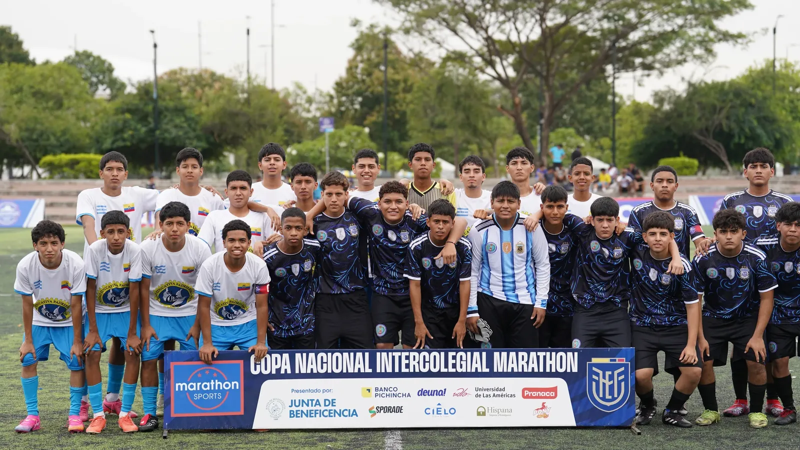 U.E. PADRES SOMASCOS EL CENACULO vs U.E. VEINTIOCHO DE MAYO. U17