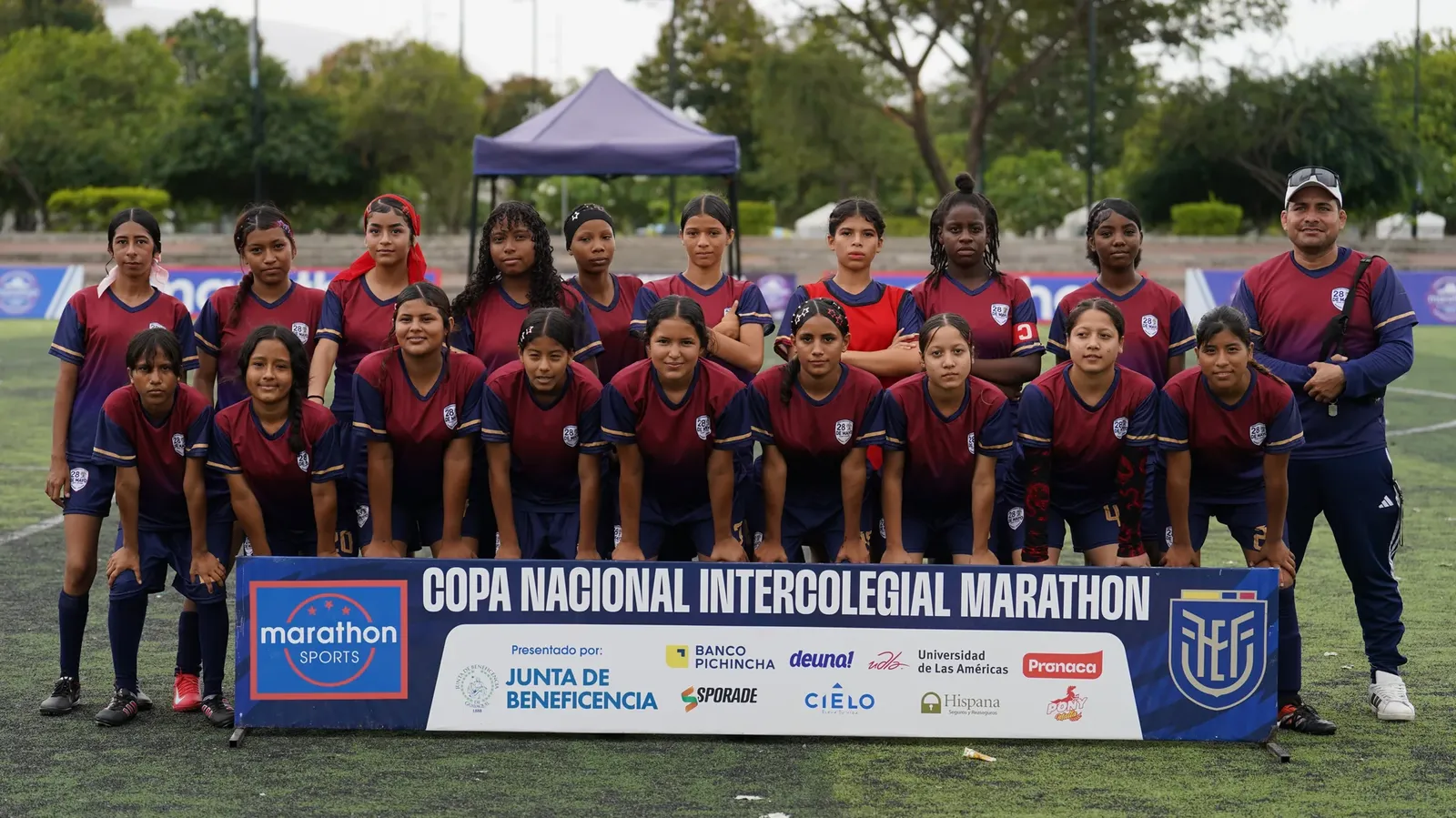 U.E. PROVINCIA DE LOJA vs U.E. RÉPLICA 28 DE MAYO. U17 F