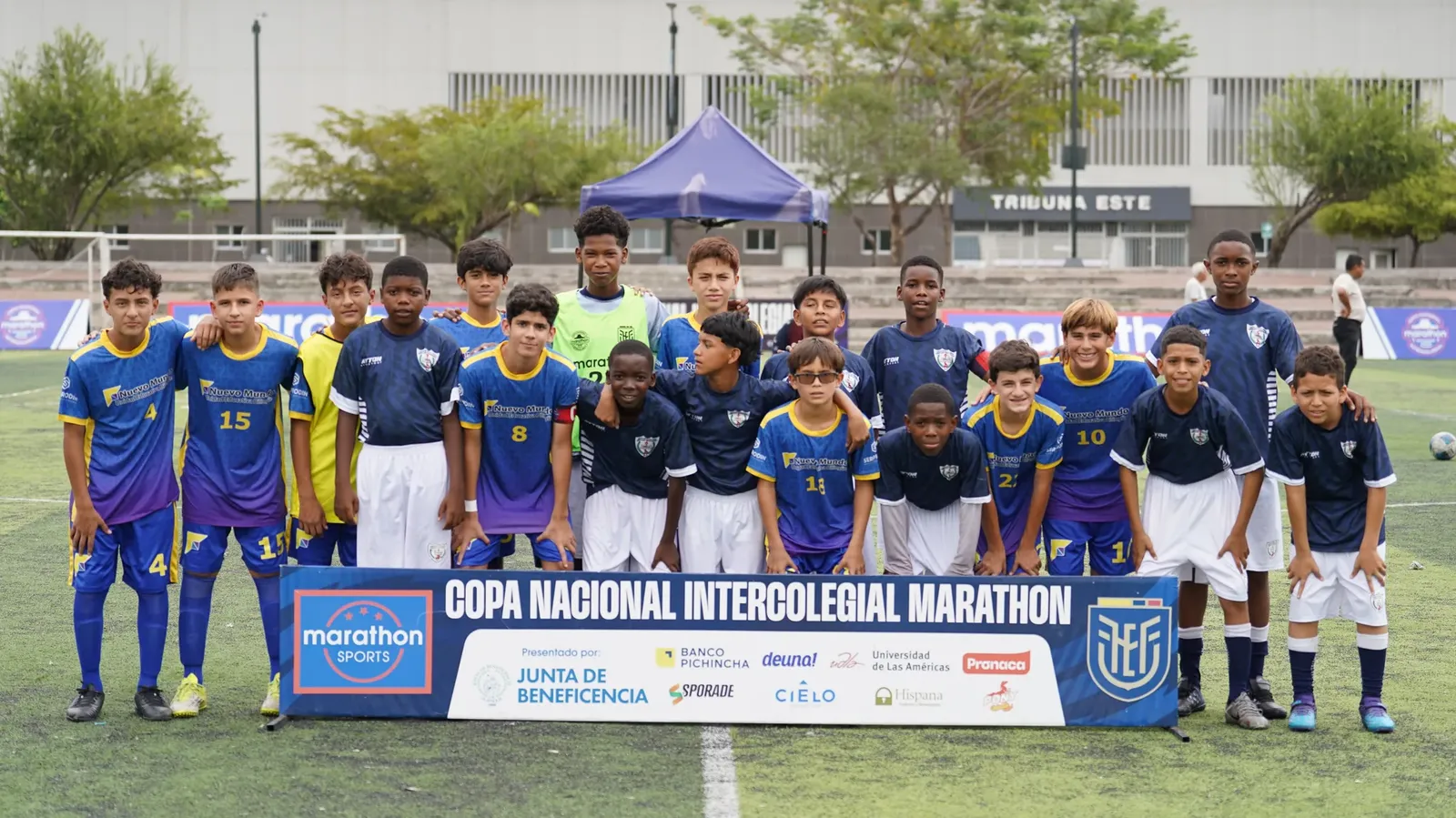 U.E RÉPLICA GUAYAQUIL vs U.E. NUEVO MUNDO. U13