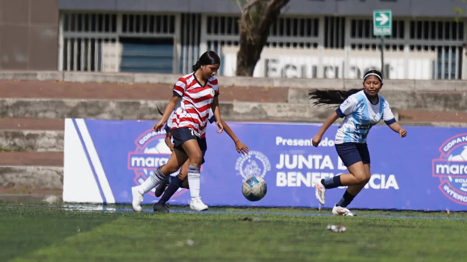 U.E. FISCAL GUAYAQUIL vs ESCUELA ALEJANDRO CARRIÓN AGUIRRE. U15 F