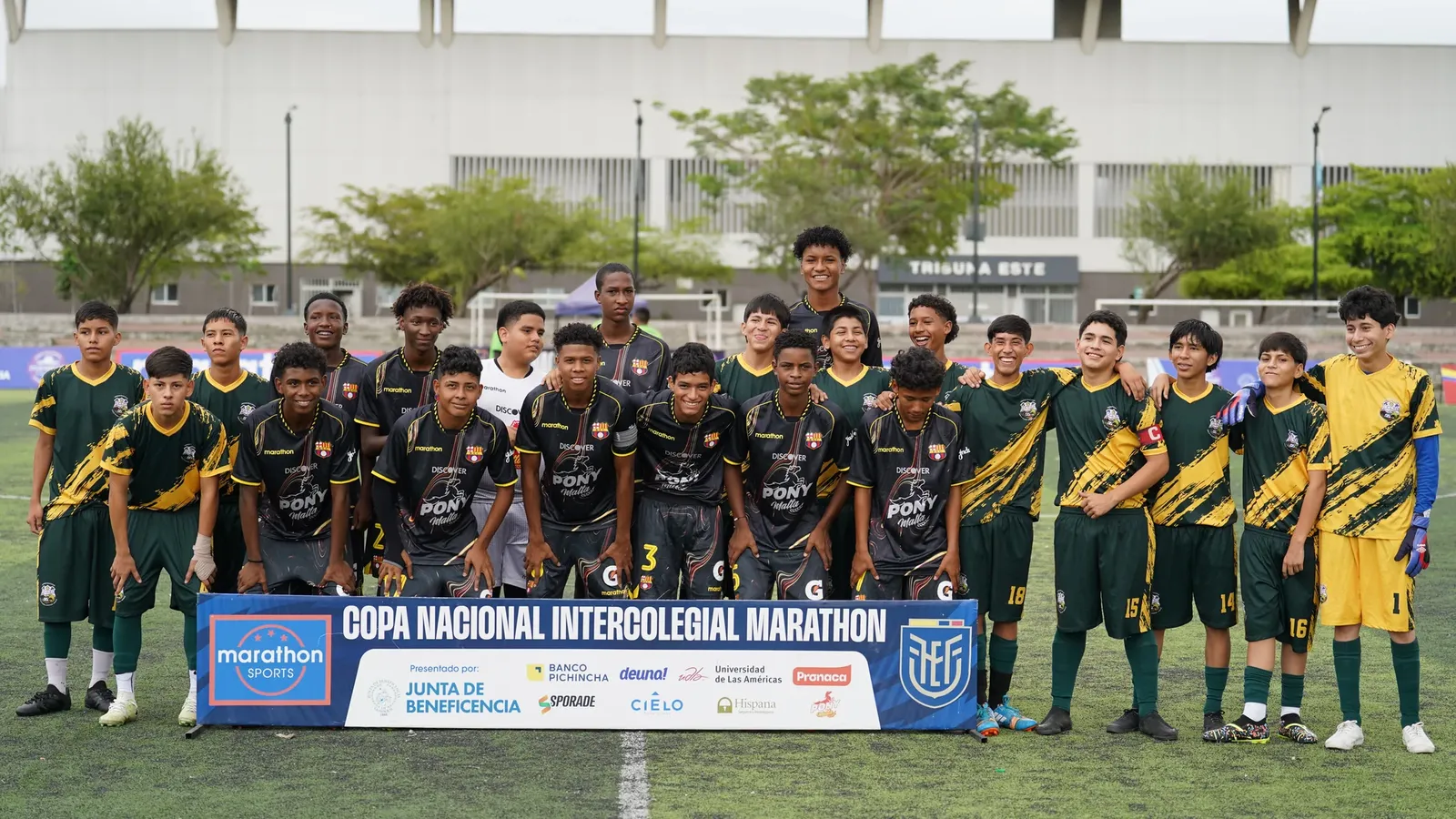 U.E. GALO PLAZA LASSO vs U.E. PROVINCIA DE GALÁPAGOS. U15