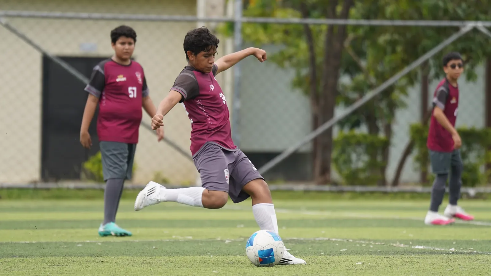 U.E. BARTOLOMÉ GARELLI vs U.E. AMERICUS MUNDUS NOVUS. U13