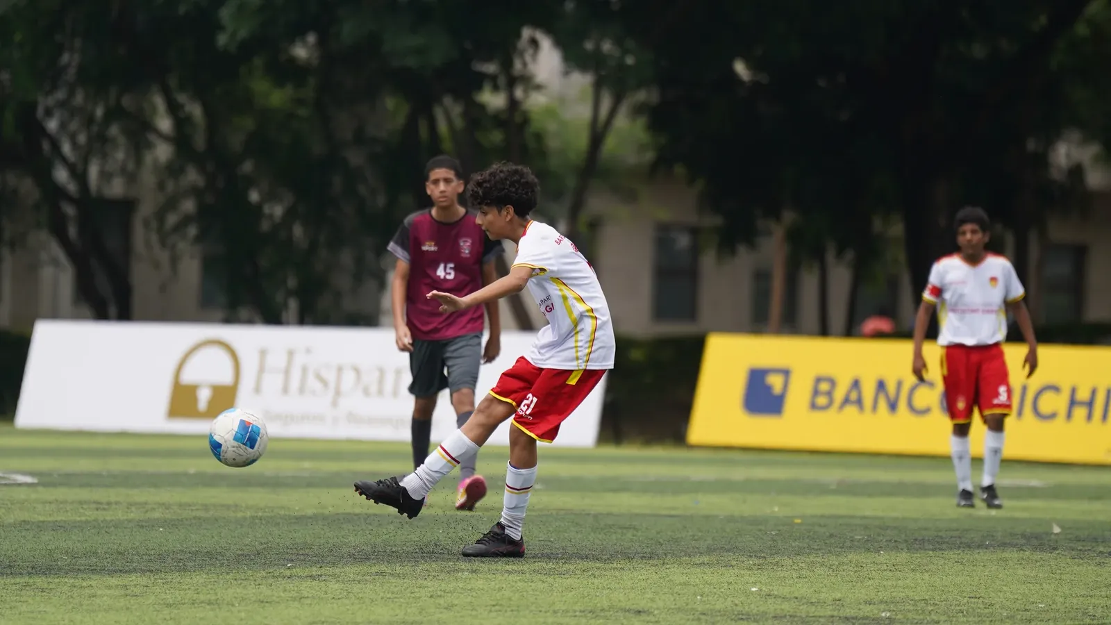 U.E. BARTOLOMÉ GARELLI vs U.E. AMERICUS MUNDUS NOVUS. U13