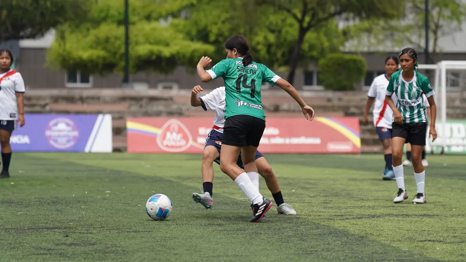 U.E. DOLORES CACUANGO vs U.E. CAMPOS COELLO. U15 F