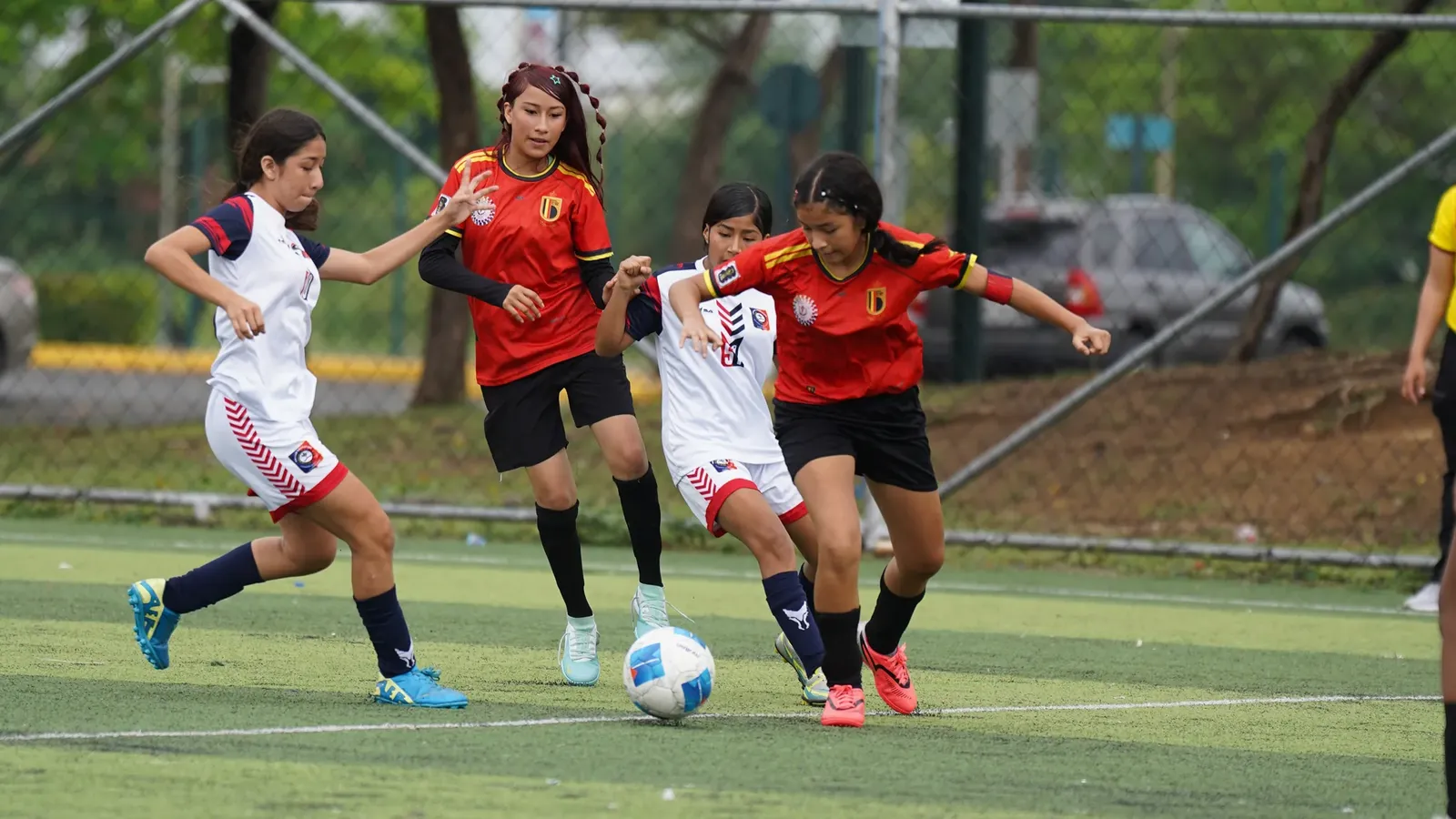 U.E. EDUARDO GRANJA GARCÉS vs U.E. VIOLETA LUNA CARRERA. U15 F