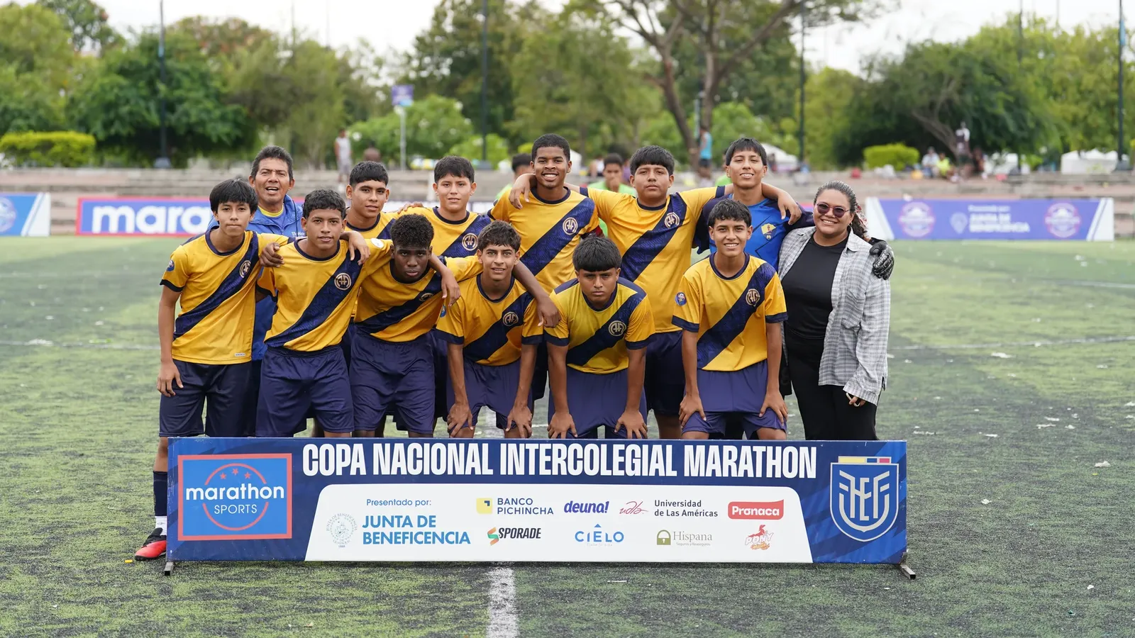 COLEGIO MENOR SAMBORONDÓN vs U.E. FISCAL AGUIRRE ABAD. U17