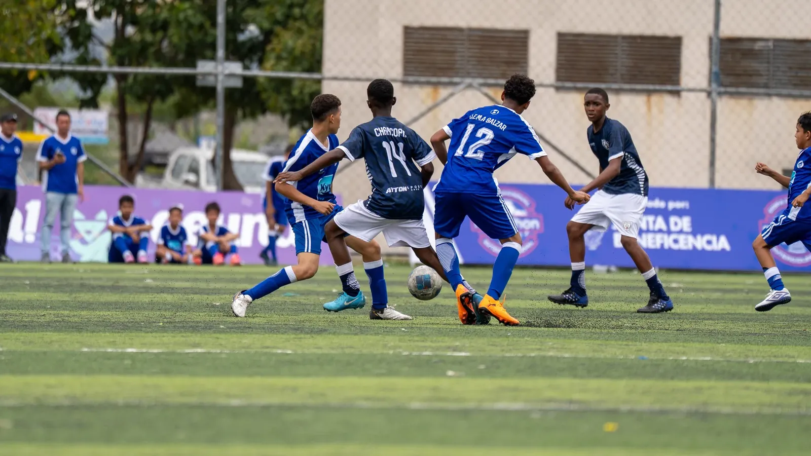 U.E RÉPLICA GUAYAQUIL vs U.E. MUNDO DE ALEGRÍA. U13