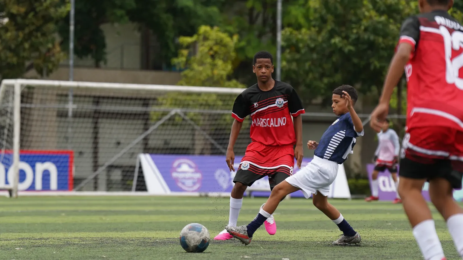 U.E. DRA. MARÍA LUISA MARISCAL DE GUEVARA vs U.E. FISCAL RÉPLICA GUAYAQUIL. U15