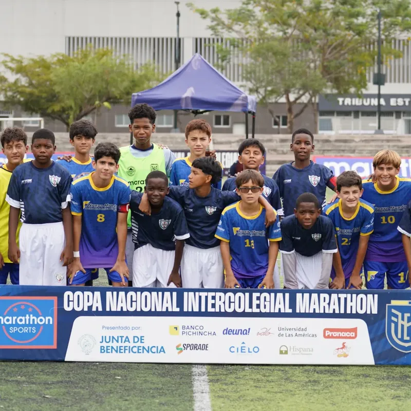 U.E RÉPLICA GUAYAQUIL vs U.E. NUEVO MUNDO. U13
