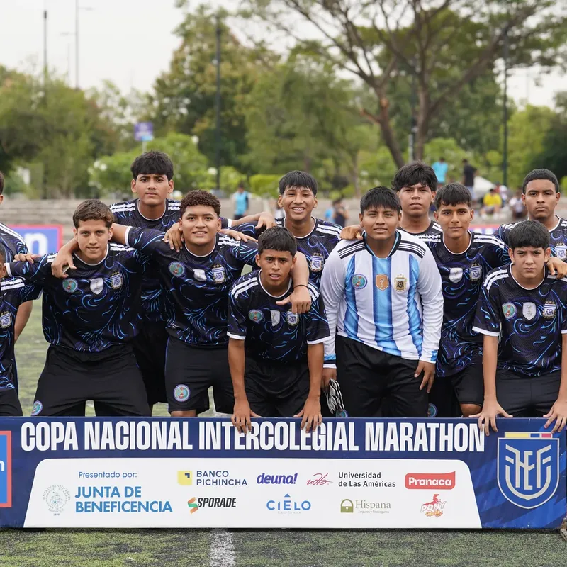 U.E. PADRES SOMASCOS EL CENACULO vs U.E. VEINTIOCHO DE MAYO. U17